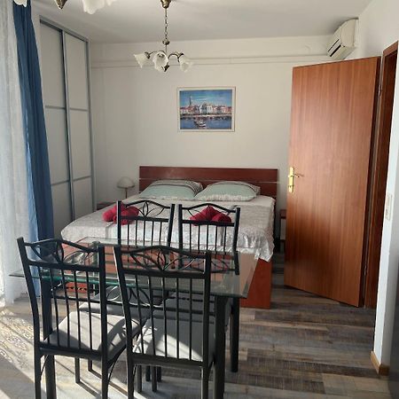 Villa Kuca Orhidea Crikvenica Exterior foto